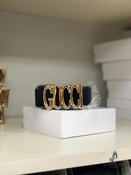 قشاط ماركة Gucci
