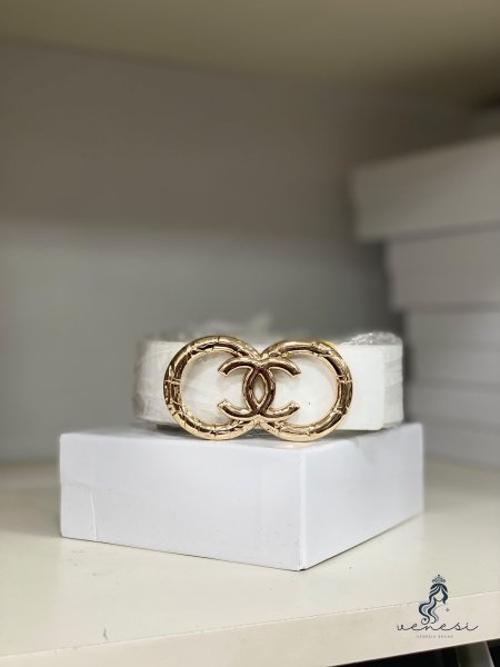 قشاط ماركة Chanel