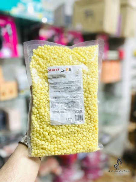 ابيض