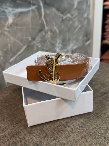 قشاط ماركة YSL